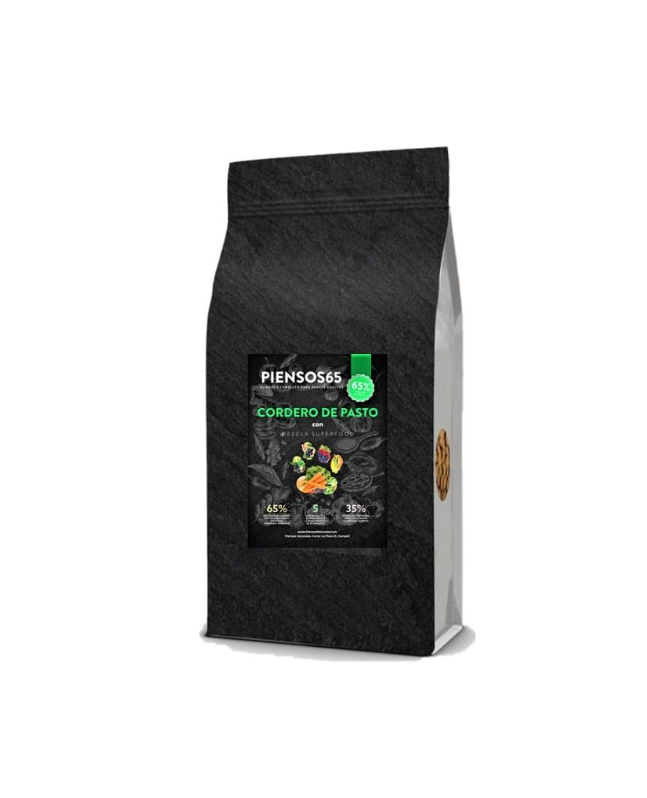 ADULTO – Cordero británico alimentado con pasto y menta, granada